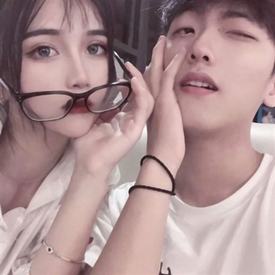 最好看真人情侣头像(精选20张)