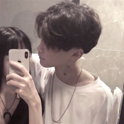 最好看真人情侣头像(精选20张)