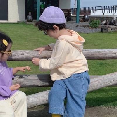微信情侣头像可爱小孩一对(精选24张)