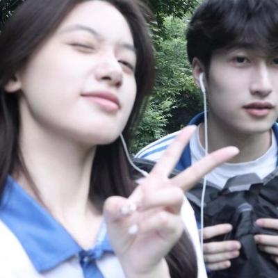 2023情侣微信头像(精选22张)