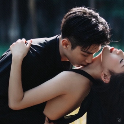 全网最浪漫的情侣头像(精选26张)