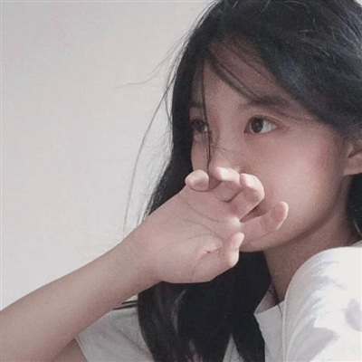 甜美清新真人女头像(精选20张)