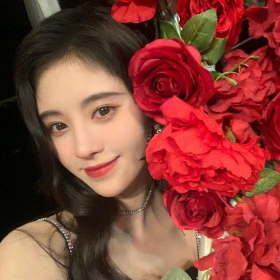 适合当头像的女生头像(32张)