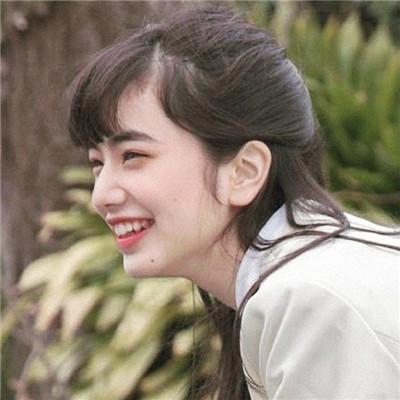 适合当头像的女生头像(32张)