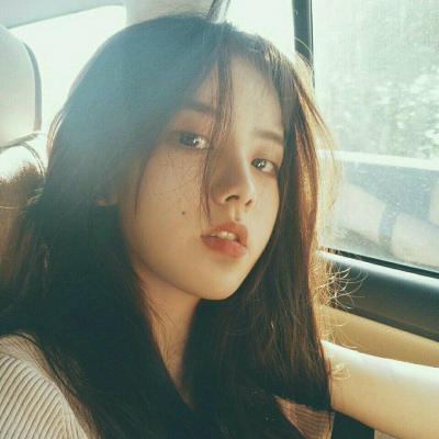 意境女生头像高清图片(18张)
