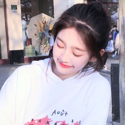 清新脱俗的闺蜜头像(24张)