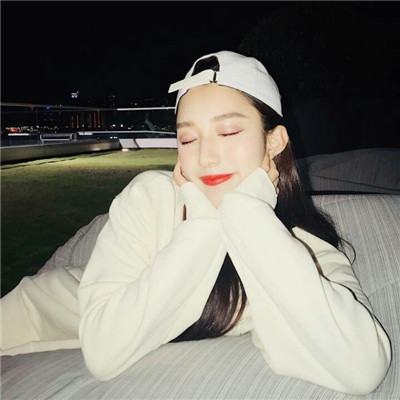 清新脱俗的闺蜜头像(24张)