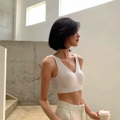 高端大气女性头像(30张)