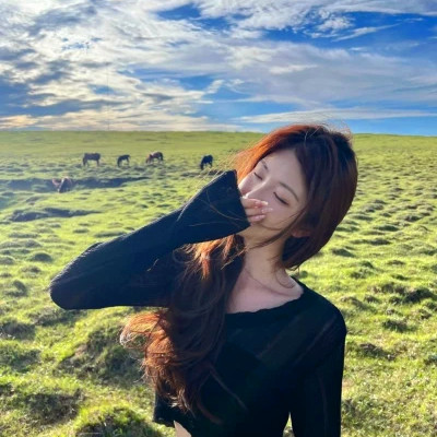 高端大气女性头像(30张)