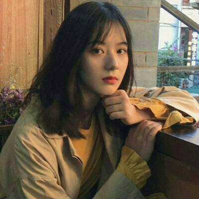 高清好看的QQ头像女生清纯甜美图片(18张)