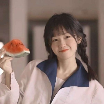 高清好看的QQ头像女生清纯甜美图片(18张)