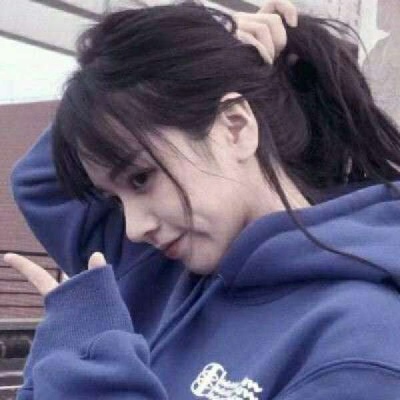 高清好看的QQ头像女生清纯甜美图片(18张)