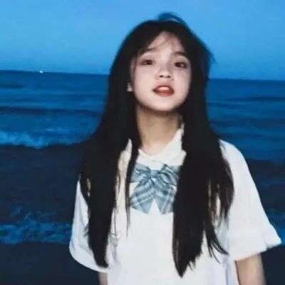 超仙气的意境蓝色系女头像(精选24张)