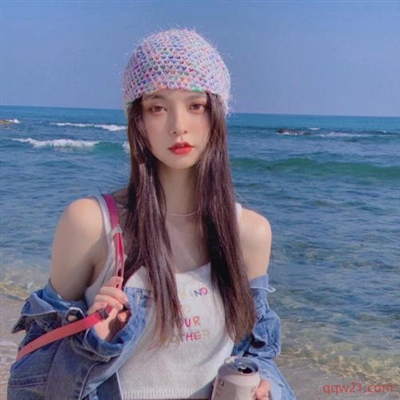 微信海边女生头像(精选22张)