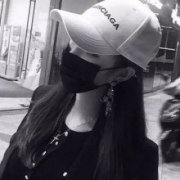 伤感黑白色头像(精选20张)