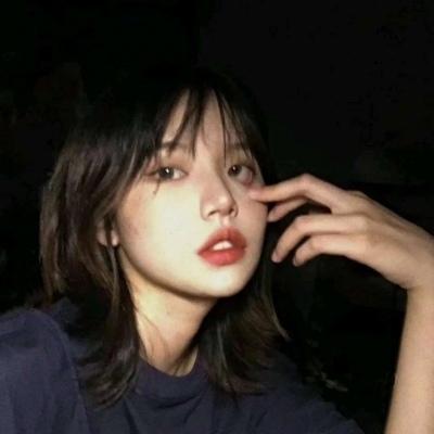 高清好看的女生头像超拽个性图片(精选26张)