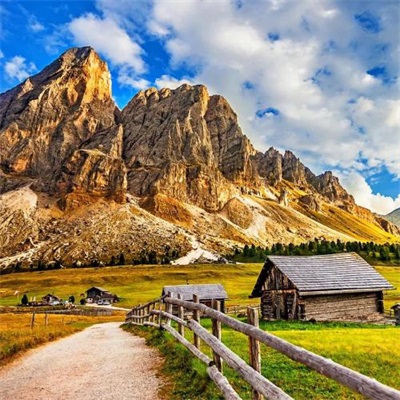 一看就舒心的微信头像图片大全(精选28张)