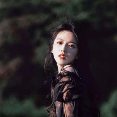 干净又好看的气质头像(22张)