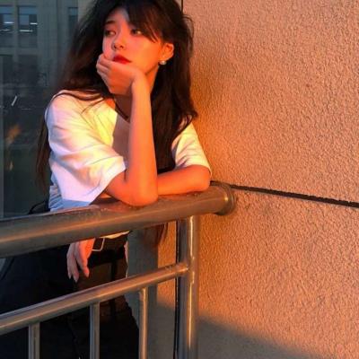 干净又好看的气质头像(22张)