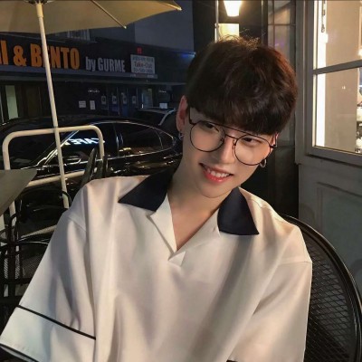 大气有格局的微信头像(精选26张)