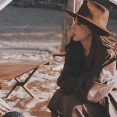 抖音情头一左一右分开(精选22张)