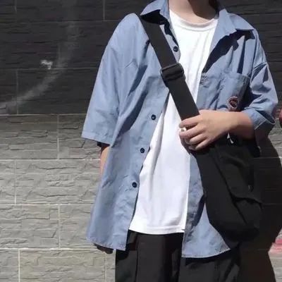 微信高冷男神图片头像大全(精选16张)