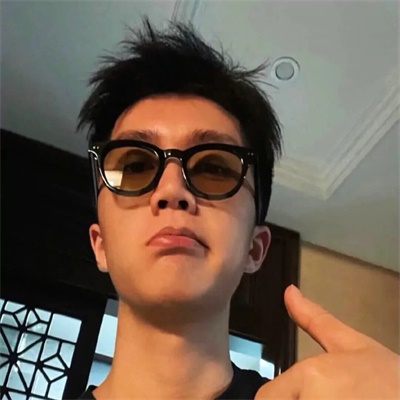 微信高冷男神图片头像大全(精选16张)