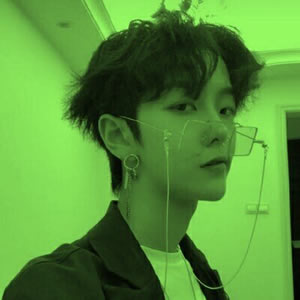 二次元绿色系男生头像(精选30张)