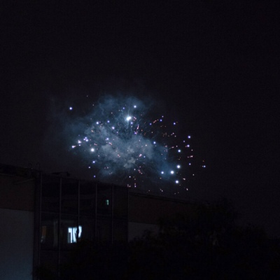 暗色系风景头像(精选20张)