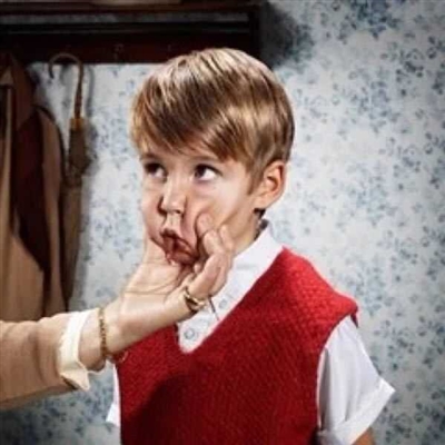 不易撞的真人神仙情侣头像(精选20张)