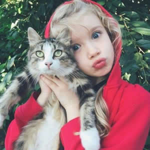 微信头像小女孩可爱萌高清图片(精选26张)