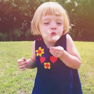 微信头像小女孩可爱萌高清图片(精选26张)