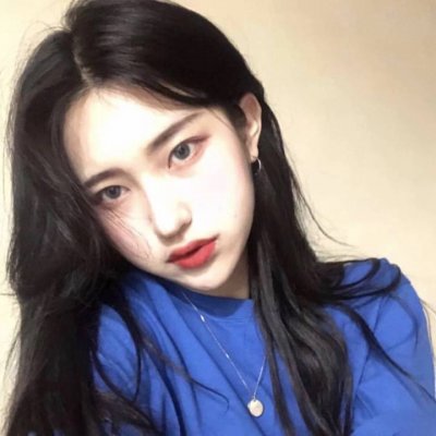 忧伤的女生头像(精选28张)