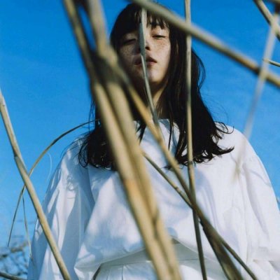 忧伤的女生头像(精选28张)