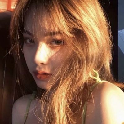 忧伤的女生头像(精选28张)