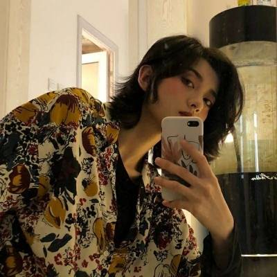 霸气冷血女头像(22张)