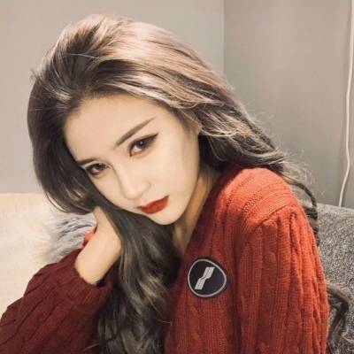 最新优质御姐女头像(28张)