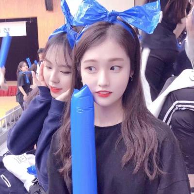 好看的姐妹头像二人闺蜜一人一张图片(26张)