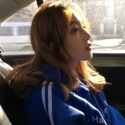 好看的姐妹头像二人闺蜜一人一张图片(26张)