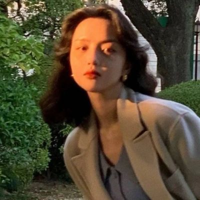 文艺复古头像女生头像大全(精选32张)