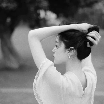 文艺复古头像女生头像大全(精选32张)