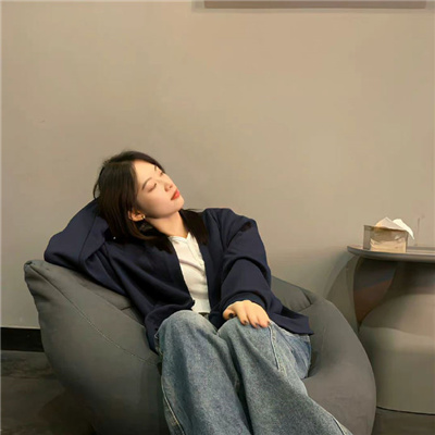 高清真实的qq个性女头最新图片(精选24张)