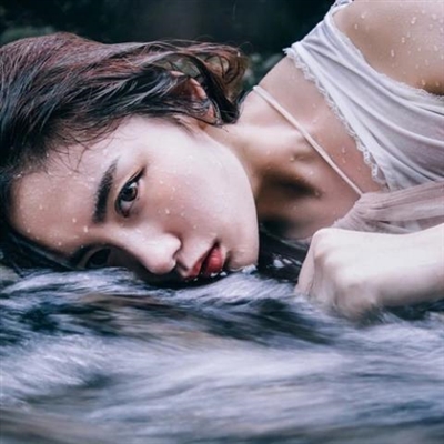 痛到心碎的头像(精选30张)