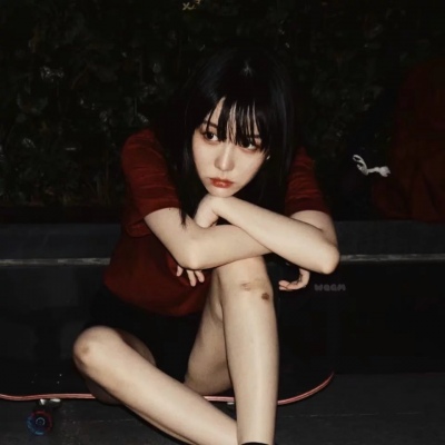 痛到心碎的头像(精选30张)