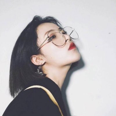 美女伤感照片头像(24张)