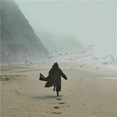 高清好看的小清新意境头像女生图片(精选24张)