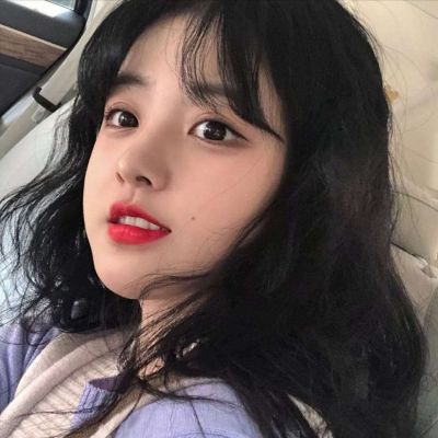 高清好看的小清新意境头像女生图片(精选24张)