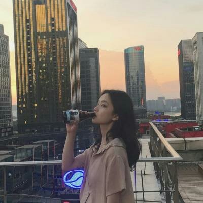 霸道的图片女生头像(精选24张)