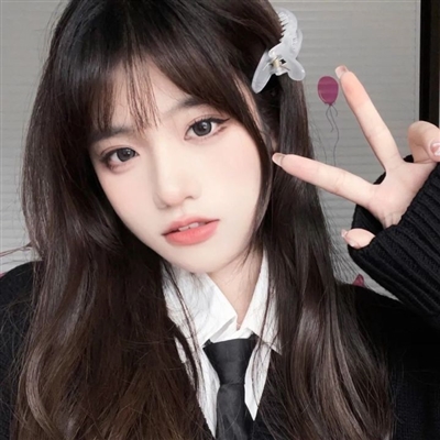 超级酷的女生头像可盐可甜(24张)