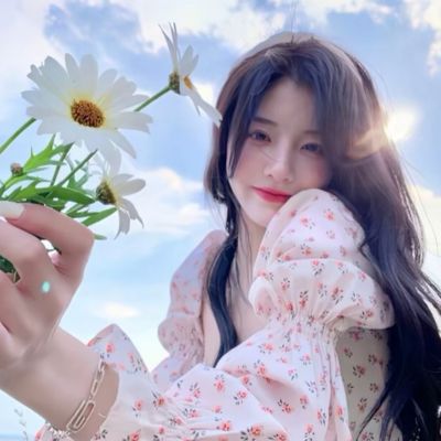 好看小清新少女头像(精选24张)